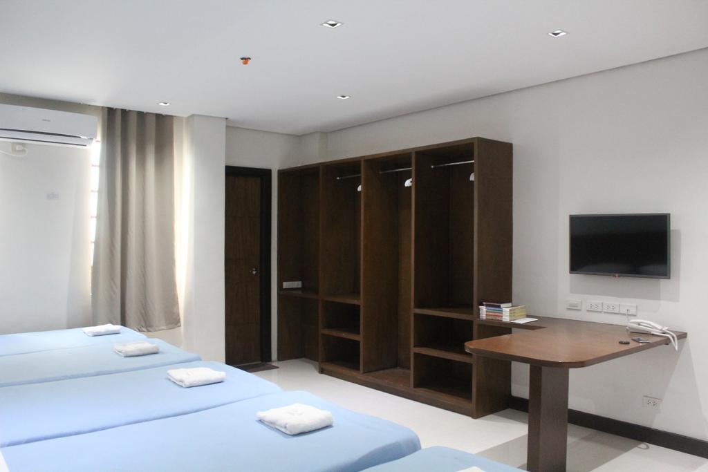 West Makati Hotel Makati City Ruang foto