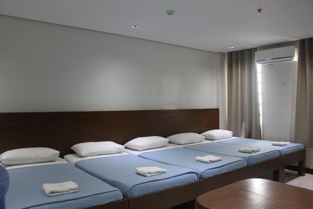 West Makati Hotel Makati City Ruang foto