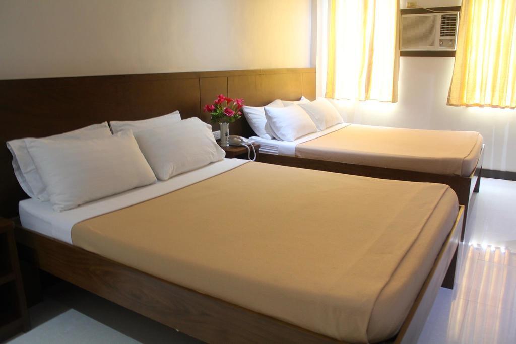 West Makati Hotel Makati City Ruang foto