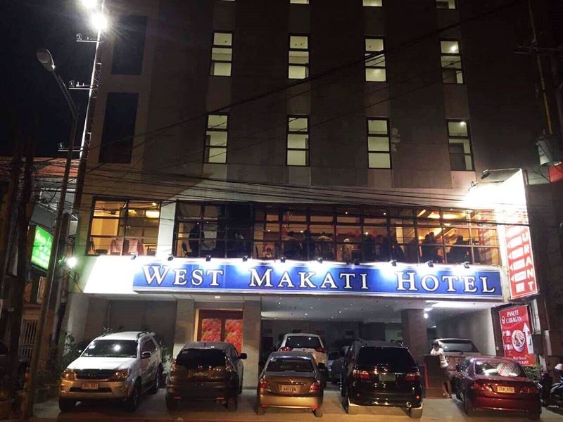 West Makati Hotel Makati City Bagian luar foto
